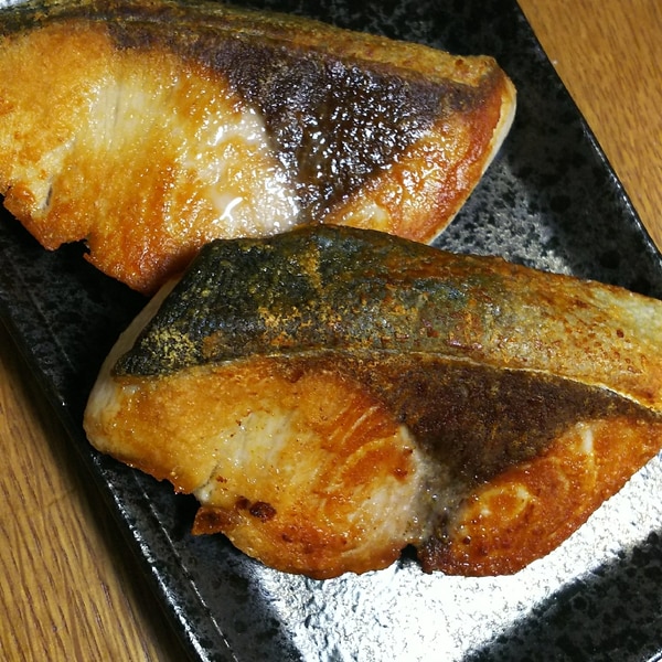 夏に旨い！「ブリかま塩焼き」
