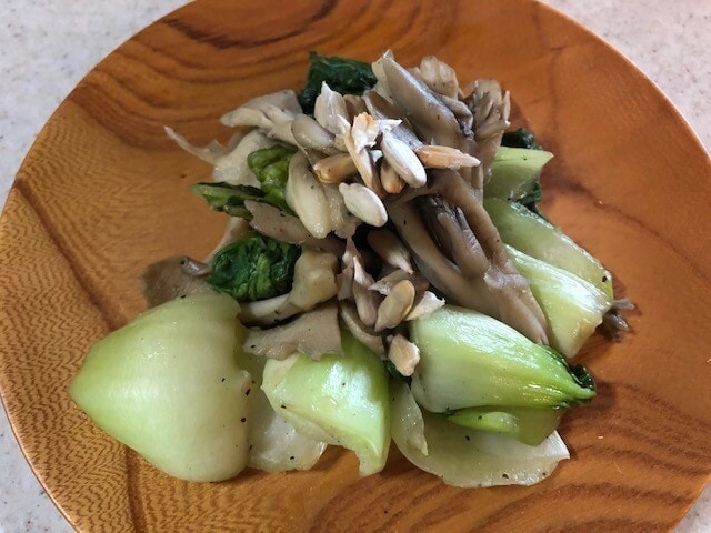 ココナッツ味のひまわりの種 - 田舎の小さな暮らしと世界のお菓子