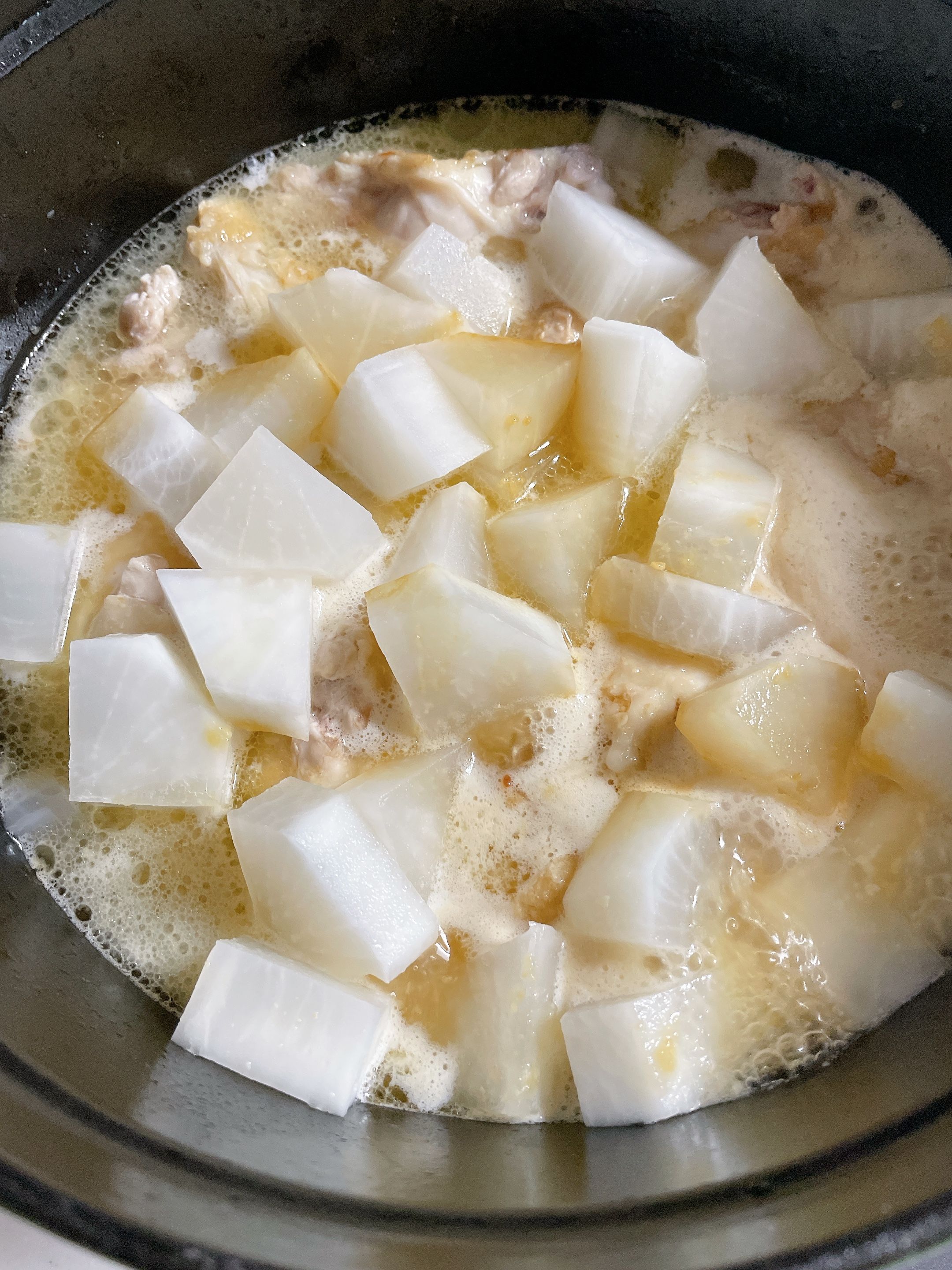 手羽先の味噌煮込み食品の委託製造・食品OEM 泉万醸造株式会社