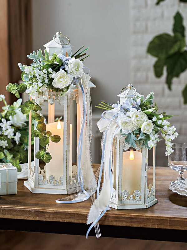 Amazon大輪ユリと大きな白いリボン フラワーアレンジメント Mサイズ洋花メイン生花 仏花 枕花仏壇生花 四十九日 お悔やみ 法事 お盆 お彼岸秦野市の花屋 フローリストせきど フラワーアレンジメント オンライン通販