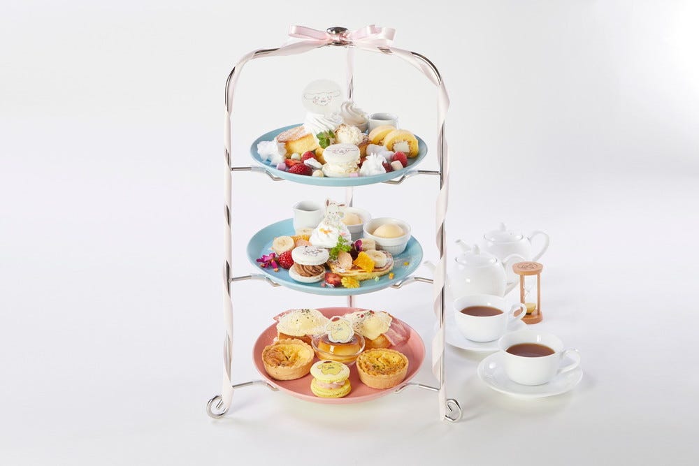 マイメロディ＆クロミのコラボアフタヌーンティーが東京・表参道で、顔型ムースケーキやパフェなど - ファッションプレス