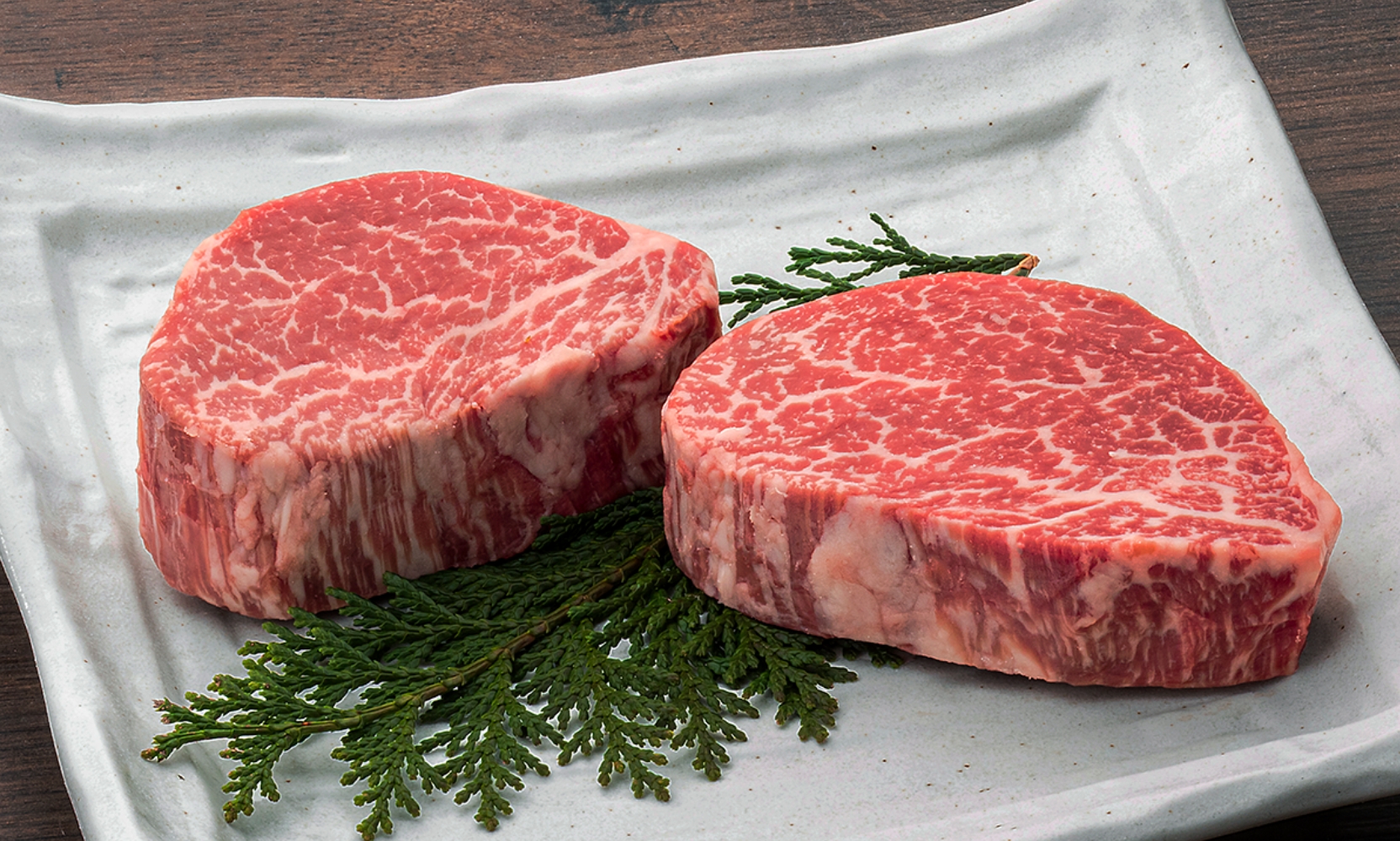 ヒレステーキ 仕込み・焼き のワザをステーキの救世主『西洋料理 島』の技に習うbuono