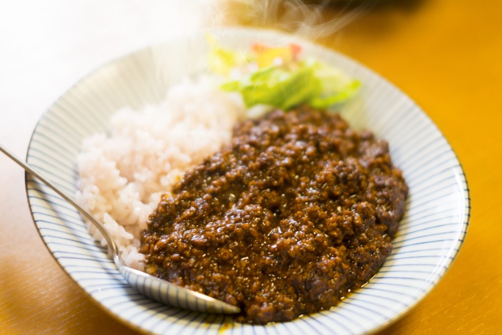簡単レシピ レンチンでできるキーマカレーが超絶おいしすぎて「山本ゆりさん、ありがとう」の声が多発