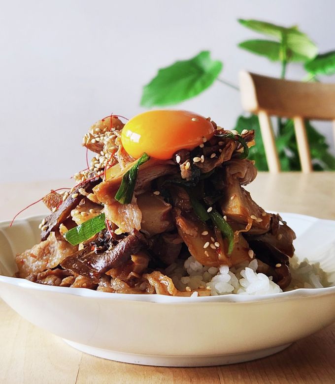 下味冷凍 豚バラ肉のみそキムチ 豚玉みそキムチ丼