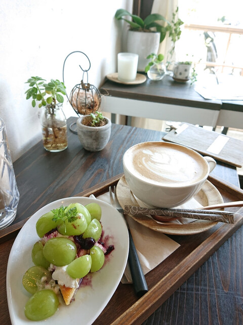 サッカー元日本代表加地亮さん経営のカフェメニュー、大阪府箕面市のふるさと納税返礼品に新登場！LR株式会社のプレスリリース