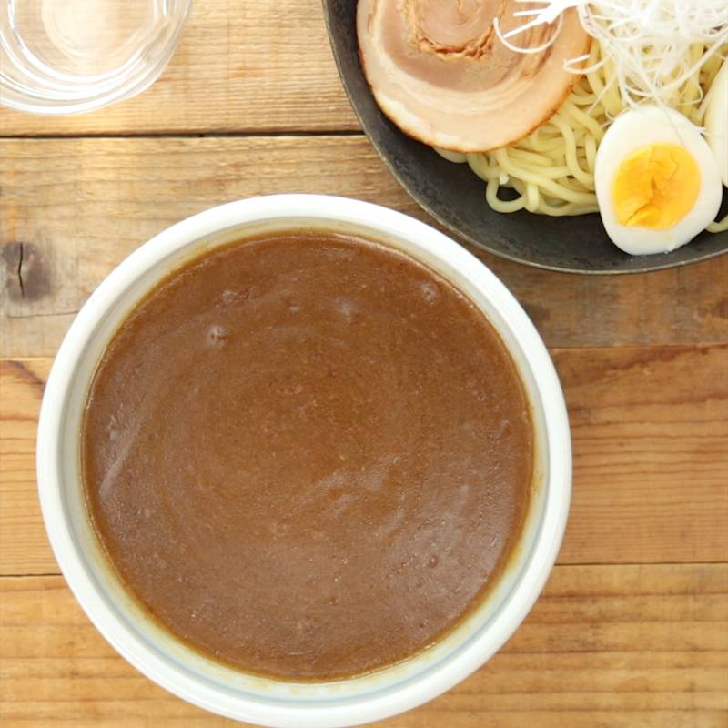 ラーメン屋を超えた！10分で作ることができる『極 魚介豚骨つけ麺』の作り方 - だれウマ