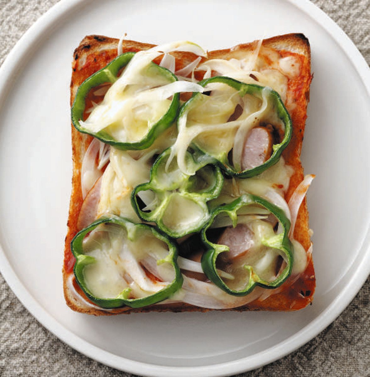 ひと口ピザトースト