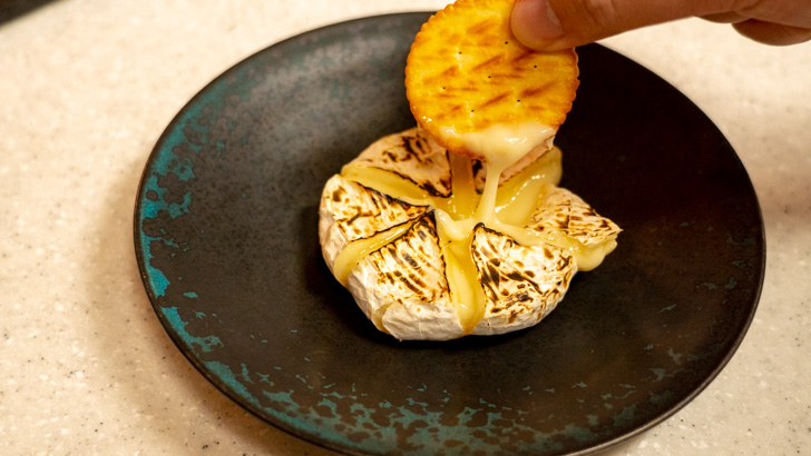 炙ると美味しい食材ランキング。トーチバーナーで手早く炙るだけ！となりのカインズさん