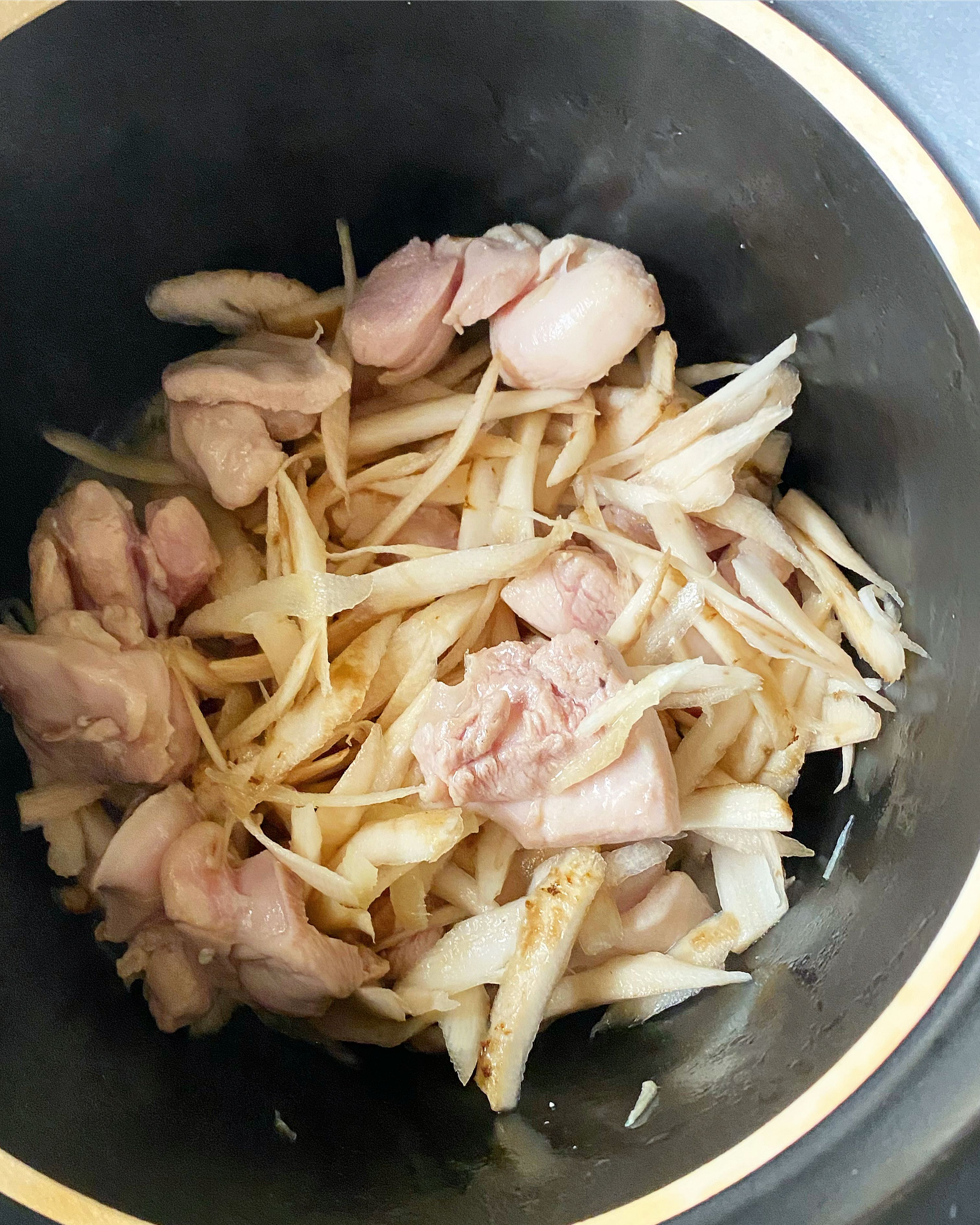 とりミンチと新ごぼうの具だくさんスープ 121204 コープクッキング - 生活協同組合コープこうべ