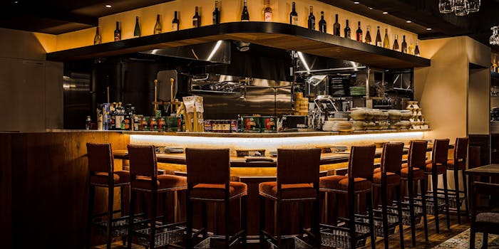 東京都で恋人とオシャレデートに使えるおすすめグルメヒトサラ