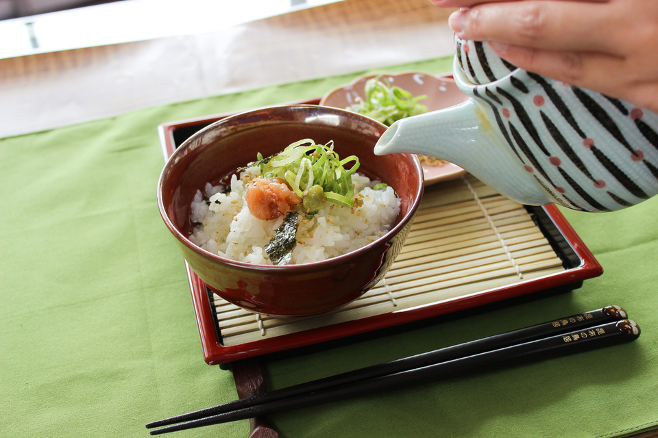 2025.1.28 トリュフもキャビアもグルメもいりません さりげないお茶漬けがあれば それで満足😋幸せ〜 あとは焼き海苔、塩昆布、梅干し、ぶぶあられキャビアやトリュフは出てきたら 間違いなく平らげるでしょう❣️🤣粗食粗食のすすめ粗食生活粗食ごはん粗食