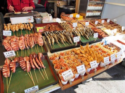 アメ横海産物販売！ - 丸茂商店公式サイト 上野アメ横海産物 鮭、マグロ、明太子、すじこ、棒だら、するめ等