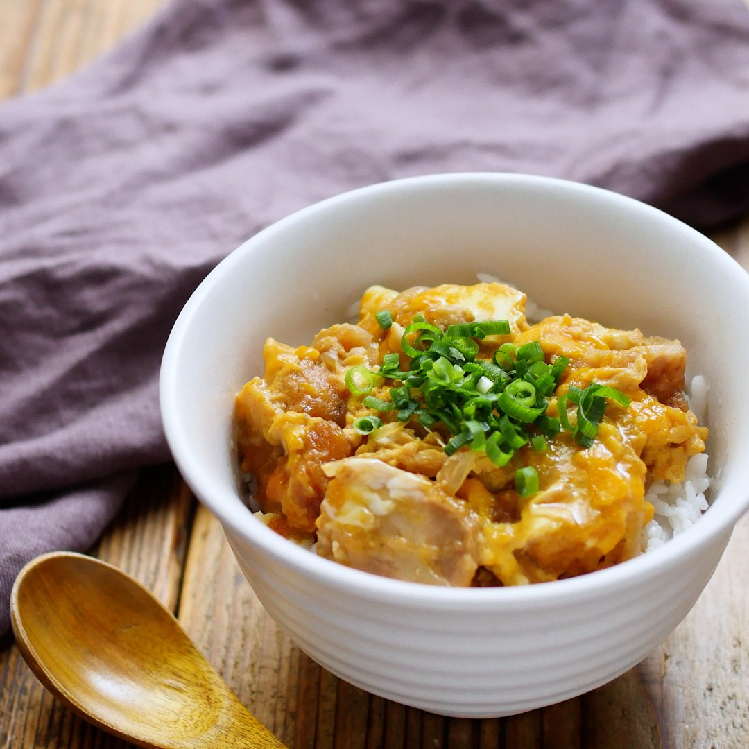 ごはんがすすむ♡唐揚げと玉ねぎの卵とじ
