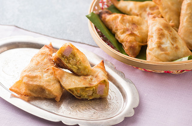 餃子の皮deサモサおすすめレシピモランボン