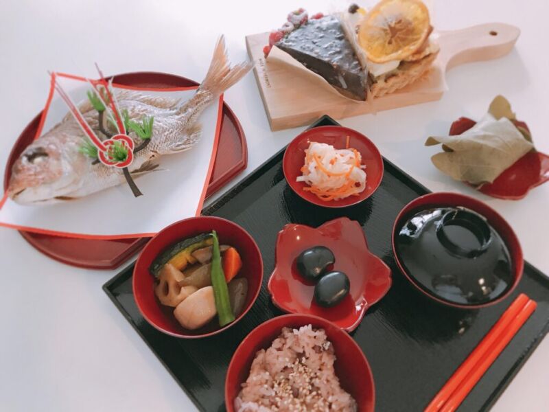 お食い初めとは？いつどこで行う？子どもの生後100日のお祝いを解説milpoche