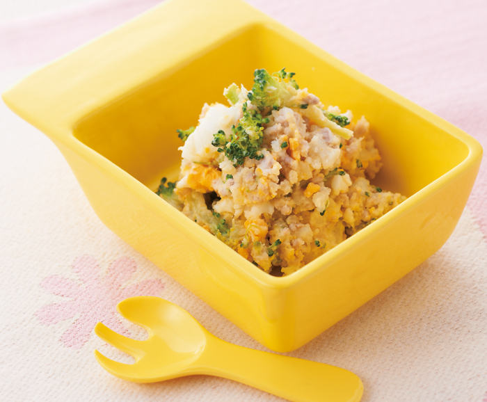 ポテトサラダ」に合うおかずって難しい!? 聞いてみたら、生姜焼きなどタレ染み系も人気kufura クフラ 小学館公式