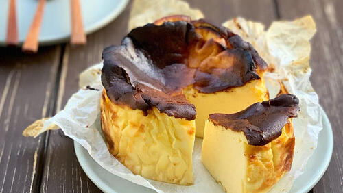 チョコレートバスクチーズケーキ