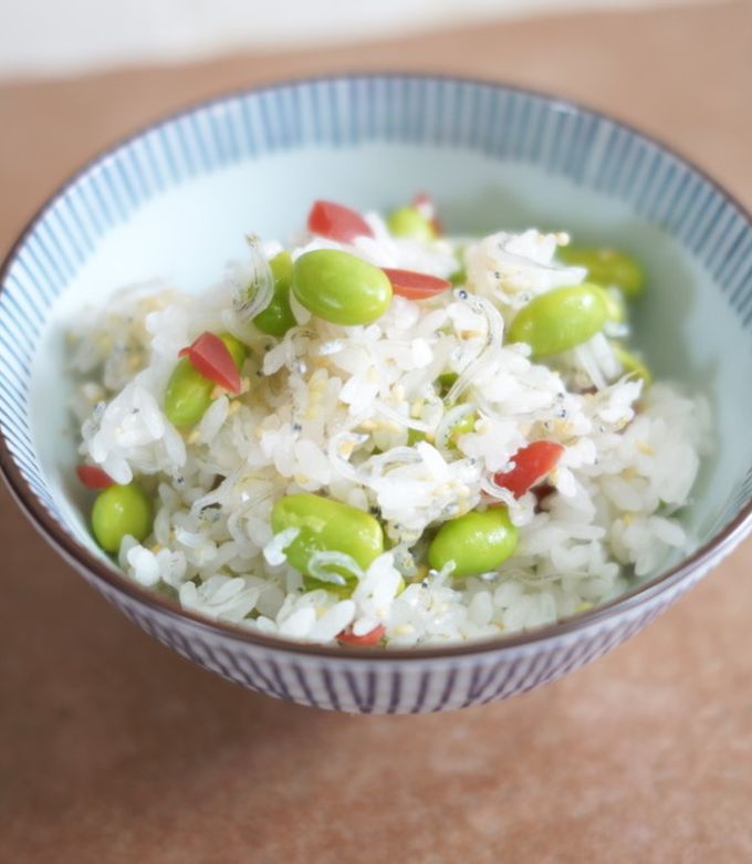 カリカリ梅ご飯 写真素材5620884- フォトライブラリ