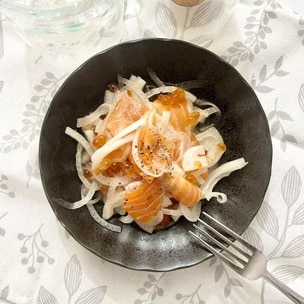 紫玉ねぎとハムのマリネ