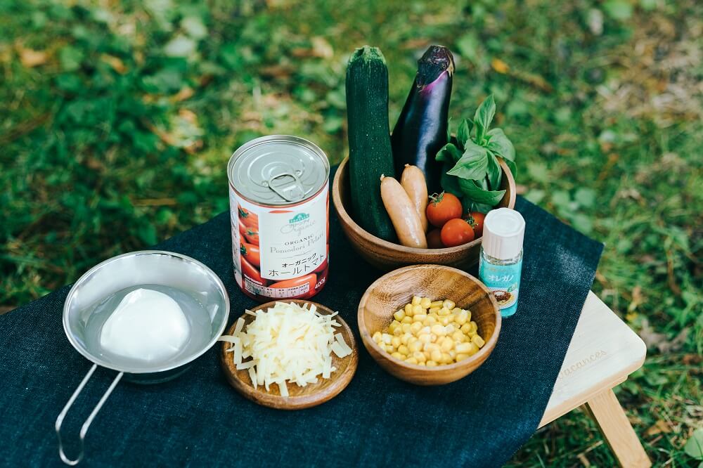 冬のソロキャンプの楽しみはコレ！絶品本格オーブン料理！ 自作ローストチキン、ノンフライ＆燻製調理もできる5wayスマートオーブン「PortableMulticooker」軽量・高速加熱が可能で、キャンプ BBQでも大活躍CARPEDIEM