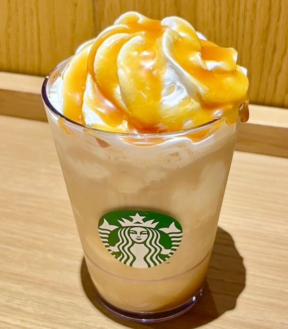 ダイエット中こそ“カスタム”を。カロリーを制したらスタバのフラペチーノも怖くないMERY