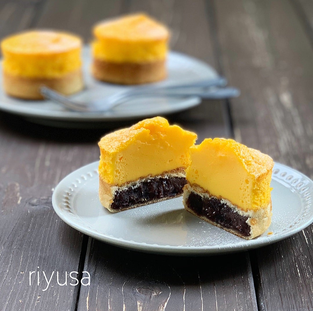 ふわふわ生地が美味しい！粒あんたっぷりの抹茶ロールケーキ