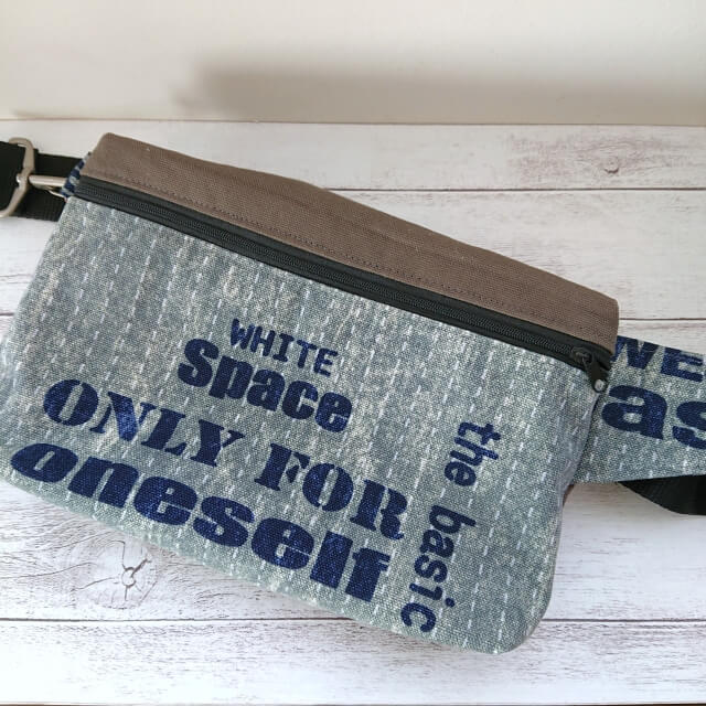 スリムボディバッグ❄️お裁縫室 野のそと❄️