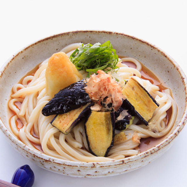 冷たいわかめおろしうどん