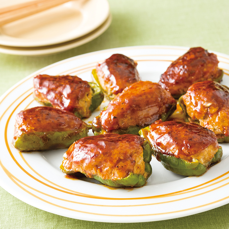 究極の時短！Twitterで話題の「肉詰めピーマン」を作ったら豪快でおいしすぎた- macaroni