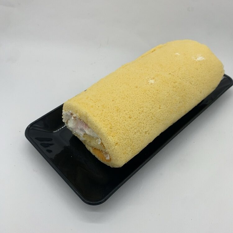 業務スーパーのスポンジケーキでメロンのロールケーキTikTok