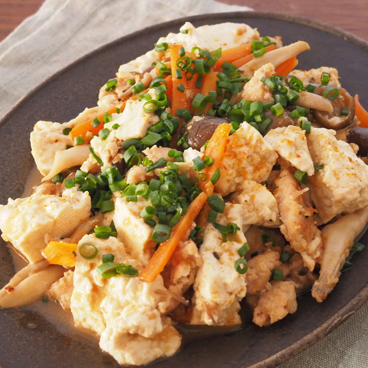 豆苗とお肉のササっとめんつゆ炒めサラダコスモの おいしい発芽野菜レシピ