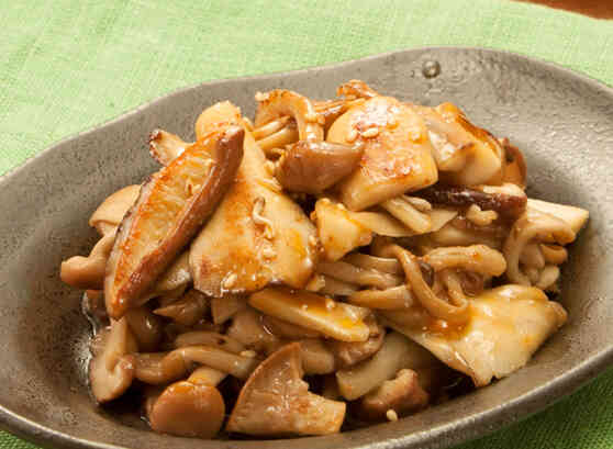 キムチ家 舳心 キムチ市場TVで放映されました。満点青空レストラン、黄金伝説!ねぎニラキムチ