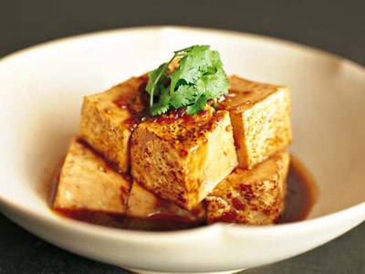 焼き豆腐とは？煮物からおつまみまで人気レシピご紹介デリッシュキッチン