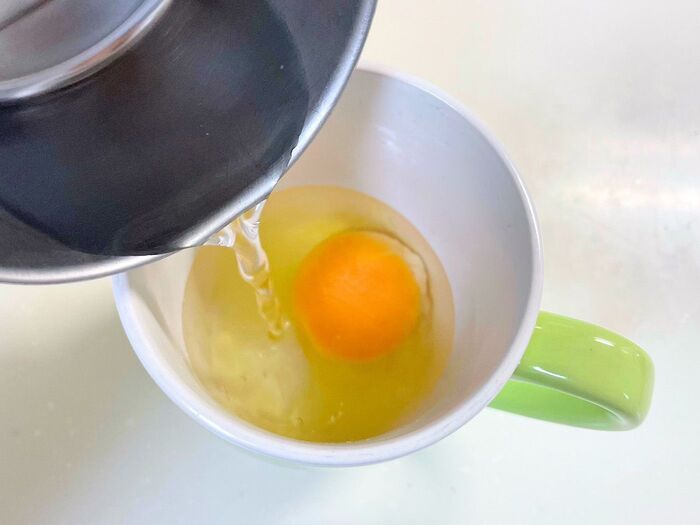 超簡単！電子レンジとマグカップで作る温泉卵♫ レシピ・作り方 by つくレポ即日チェック！Panda2020 - 楽天レシピ