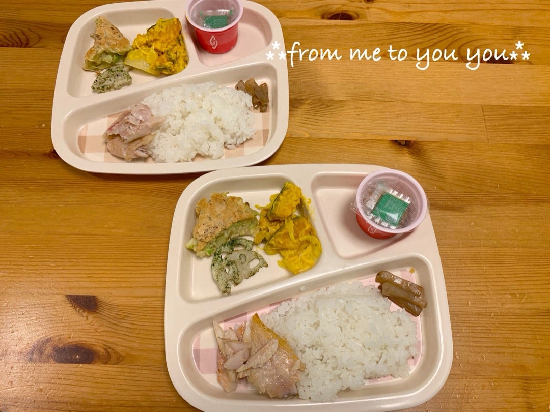 おはようございます☀ 焼き魚定食 さっぱりと大根おろしとかぼすでいただきました♪ 献立は、 ☀︎鯖の塩焼き ☀︎だし巻き卵 ☀︎野菜の揚げ浸し☀︎ネギ塩梅肉冷奴 ☀︎蓮根の挟み焼き ☀︎人参きんぴら ☀︎ごはん ☀︎お味噌汁 鯖は安くて美味しい 脂がしっかりのっ