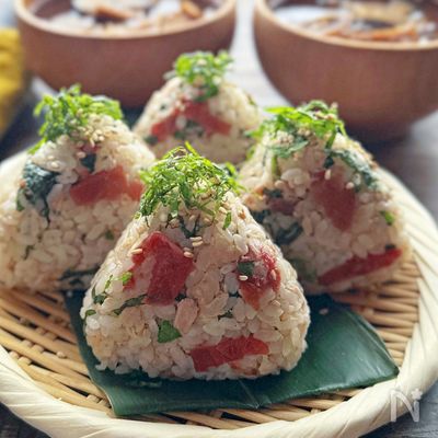 ピリ辛カリカリ梅のオイルおにぎり