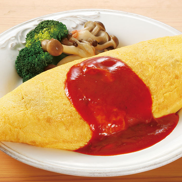 完熟トマトソースのオムライス