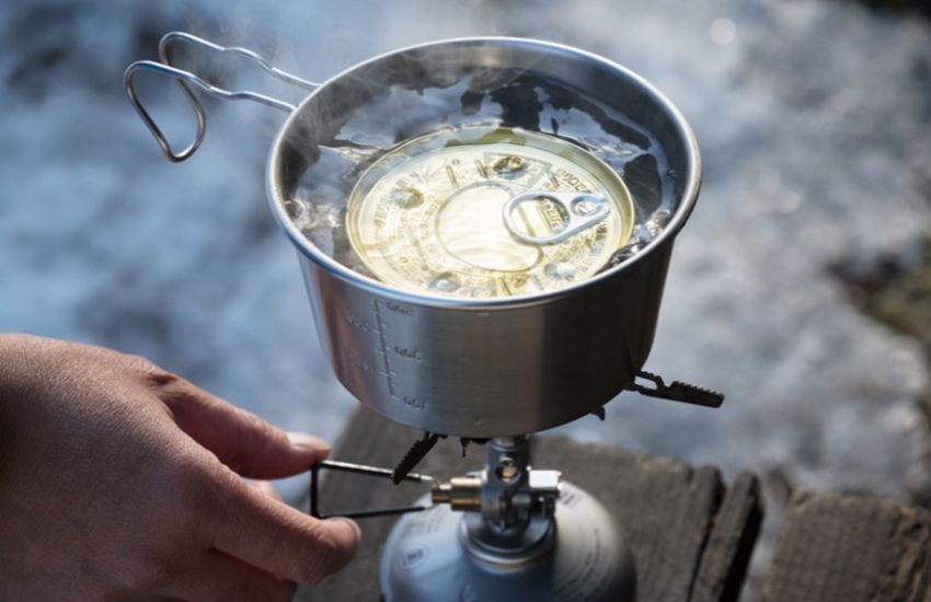 キャンプ飯 缶ごと焼くだけ失敗しらず！これぞラクラク缶詰キャンプ飯