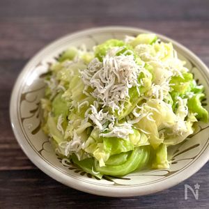 キャベツとしらすのさっぱりサラダ