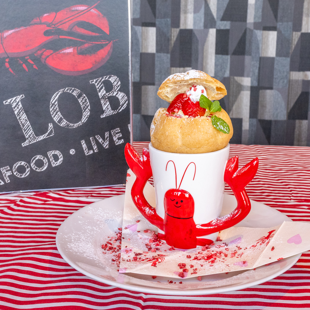 レッドロブスター × ヒルズコーヒーコラボ マグカップ 2個セット Amazon.co.jp: マグカップ レッドロブスター コーヒーカップ 朝食カップ330ml Mug 耐熱カップ 箱付き 耐熱 陶器 おしゃれ ミルクコップ セラミックマグ プレゼント 贈り物 ギフト 母の日 父の日 結婚祝い