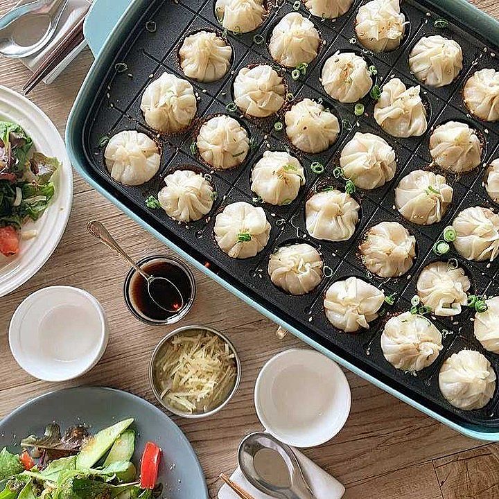レシピ ホットプレートで小籠包もーぐ_moooguが投稿したフォトブックLemon8