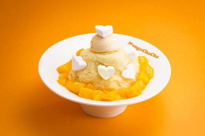 日本・東京 クラシカルな雰囲気で人気を博す銀座起点カフェのケーキ！ ! まさかの３店舗限定パンダ！~ 椿屋珈琲 大森とうきゅう店フードアナリストちぇりのホーチミンの美味いもん