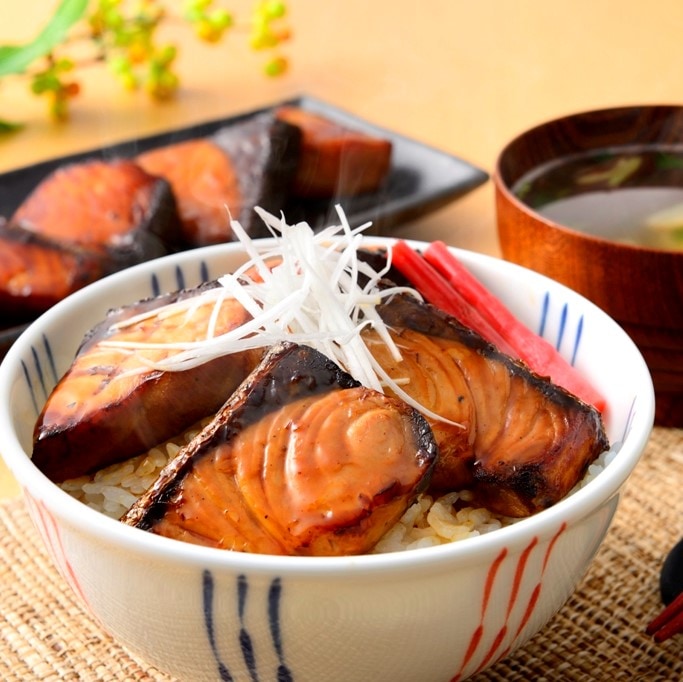 ぶりの冷凍保存 臭みを除くプロのテク。下味味冷凍で照り焼きも美味！ほほえみごはん-冷凍で食を豊かに-ニチレイフーズ