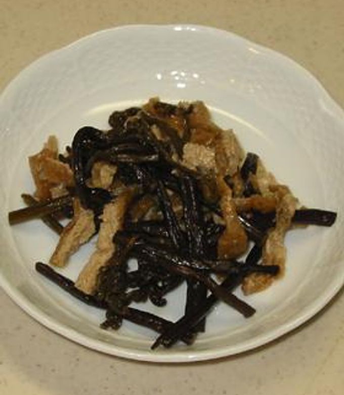 春の山菜わらびレシピ！わらびと油揚げの煮物！ – へべれけごはん