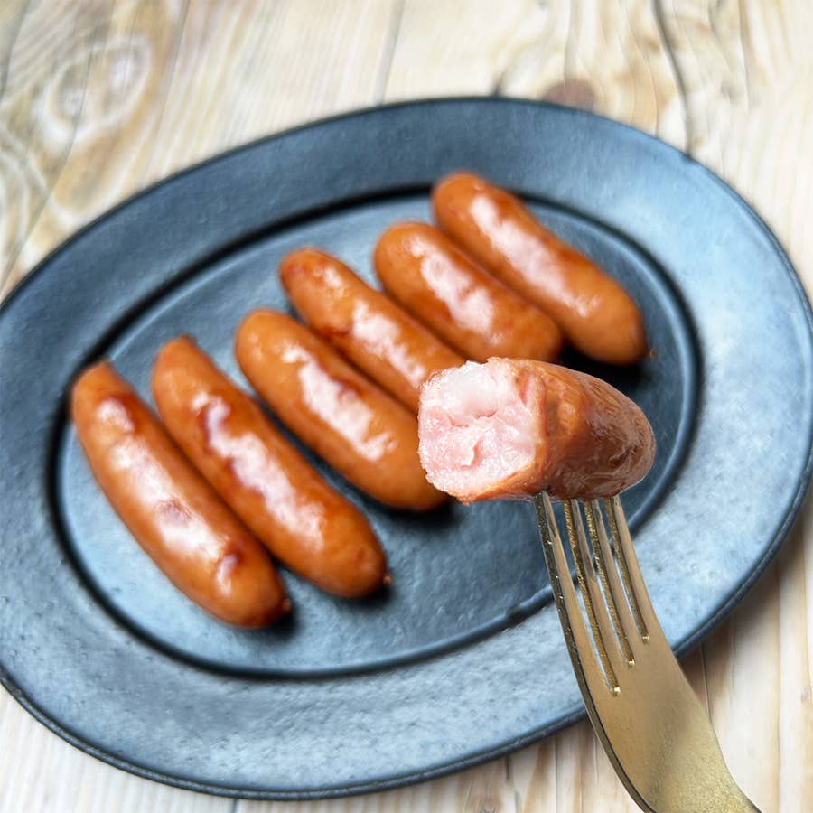 レンジでチン！パリパリ、パリッ！とシャウエッセン油揚げピザ