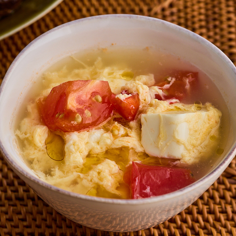 2品で大満足♪ 卵とミニトマトの中華スープ