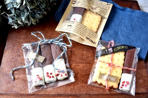 クッキーを焼きました!!クッキーの上に、チョコペンでデコレーショ- Yahoo!知恵袋