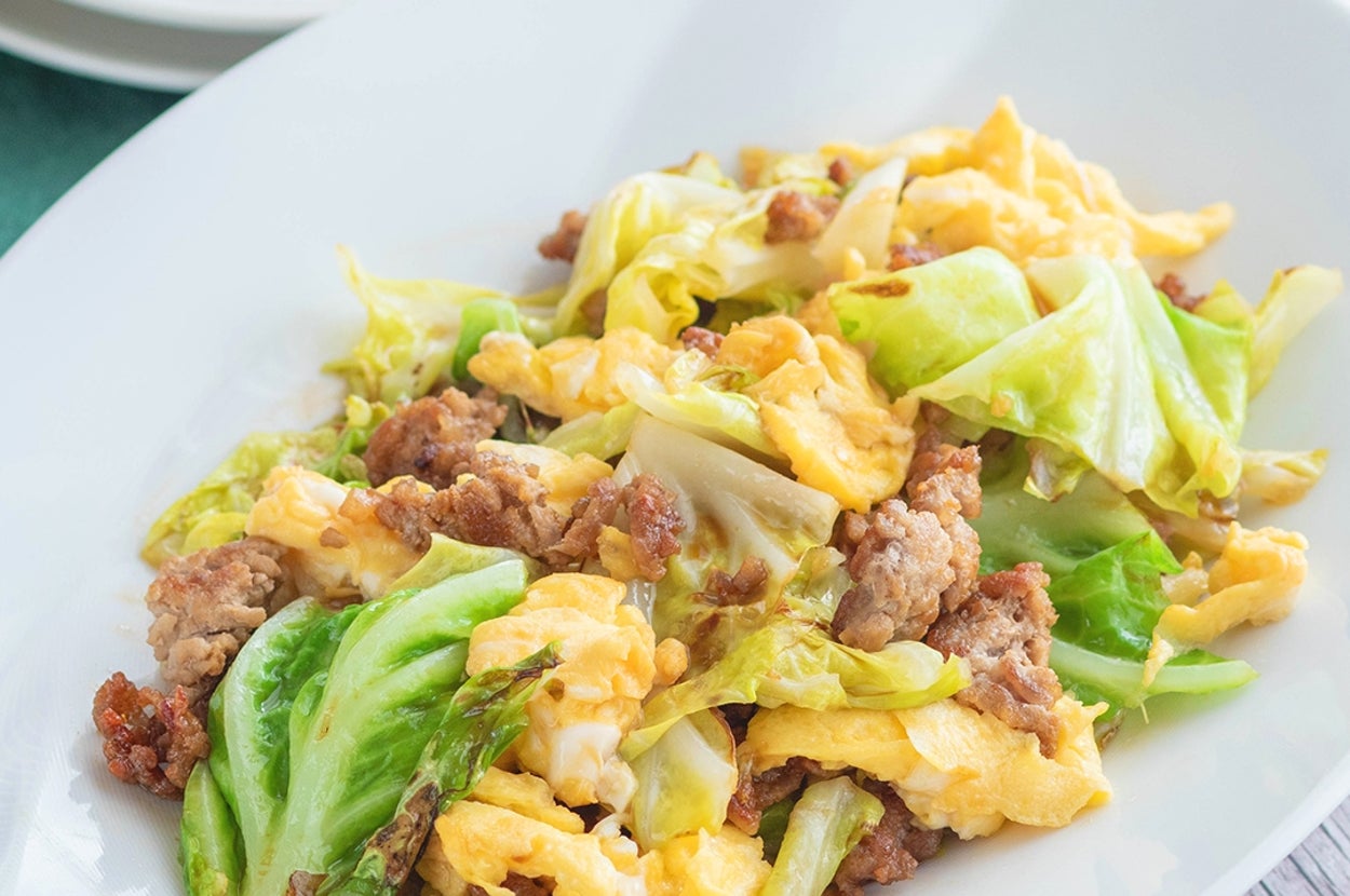 キャベツとひき肉の丼 : オレちゃんと私のレシピ帖