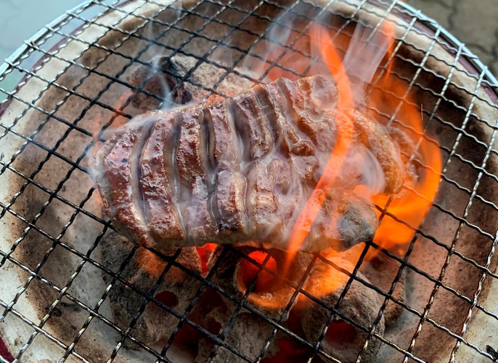 実際に調べた 七輪で焼くと美味しいもの！おすすめの食材を紹介 - WAKATTA