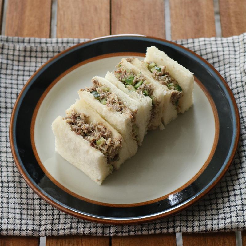 手づかみぱくぱく！ジャムパン